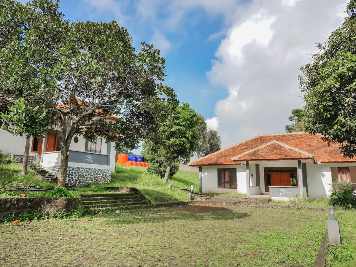 Bumi Ciboled Mitra Reddoorz Near Gerbang Tol Pamulihan Jatinangor Exterior foto